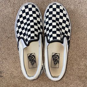 Women’s size 7 checkered VANS